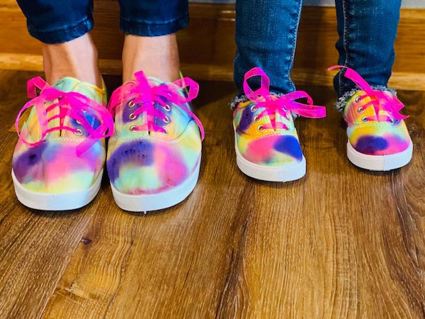 Step Into The New Year With DIY Tie Dye Mommy and Me Shoes!